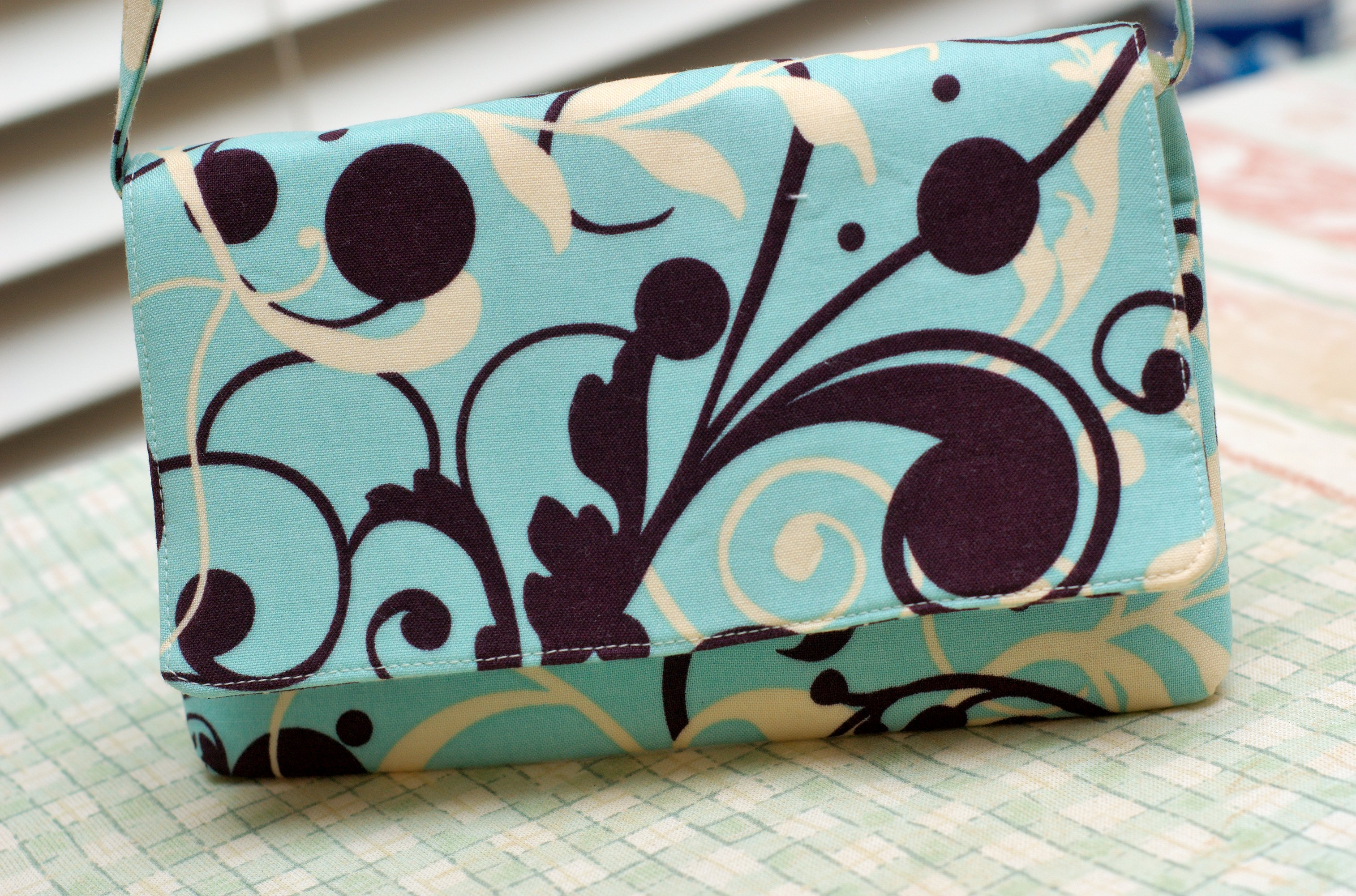 simple-party-clutch-sewing-novice